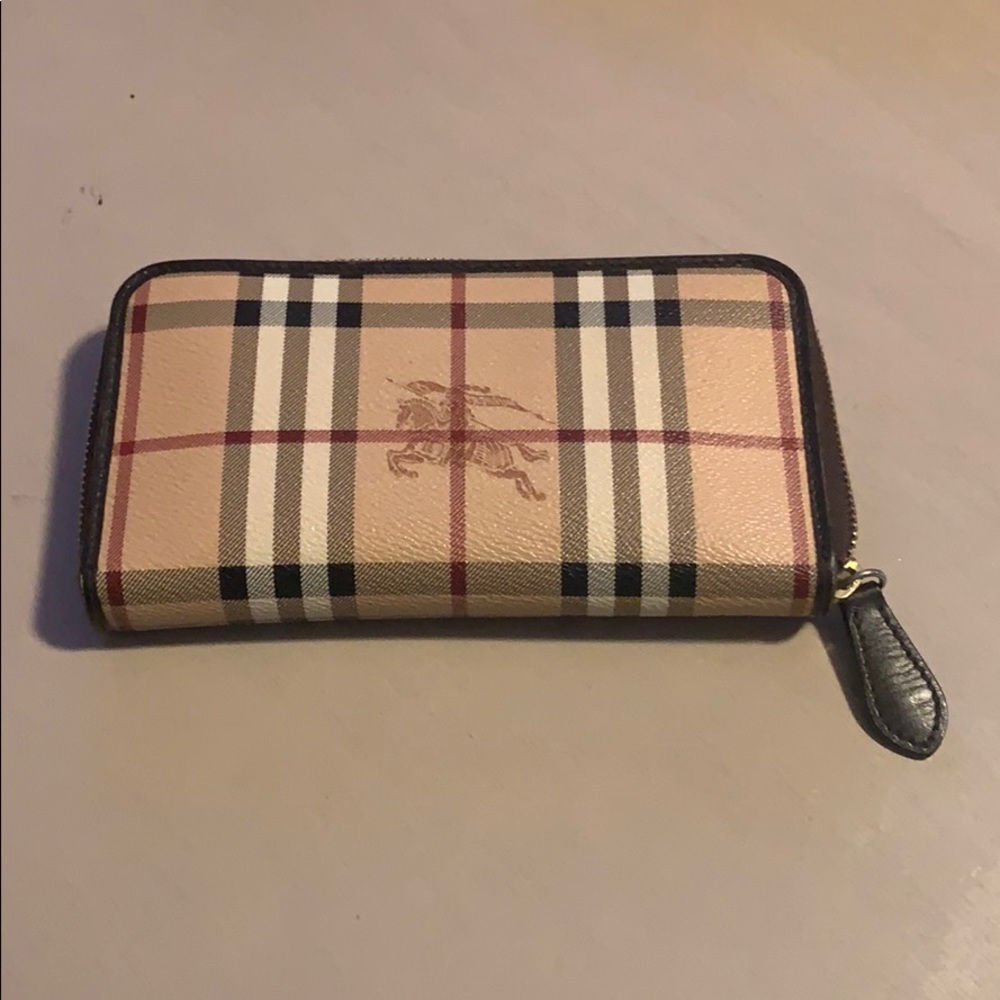 BURBERRY WALLET